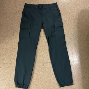 Vuori Meta Cargo Pants